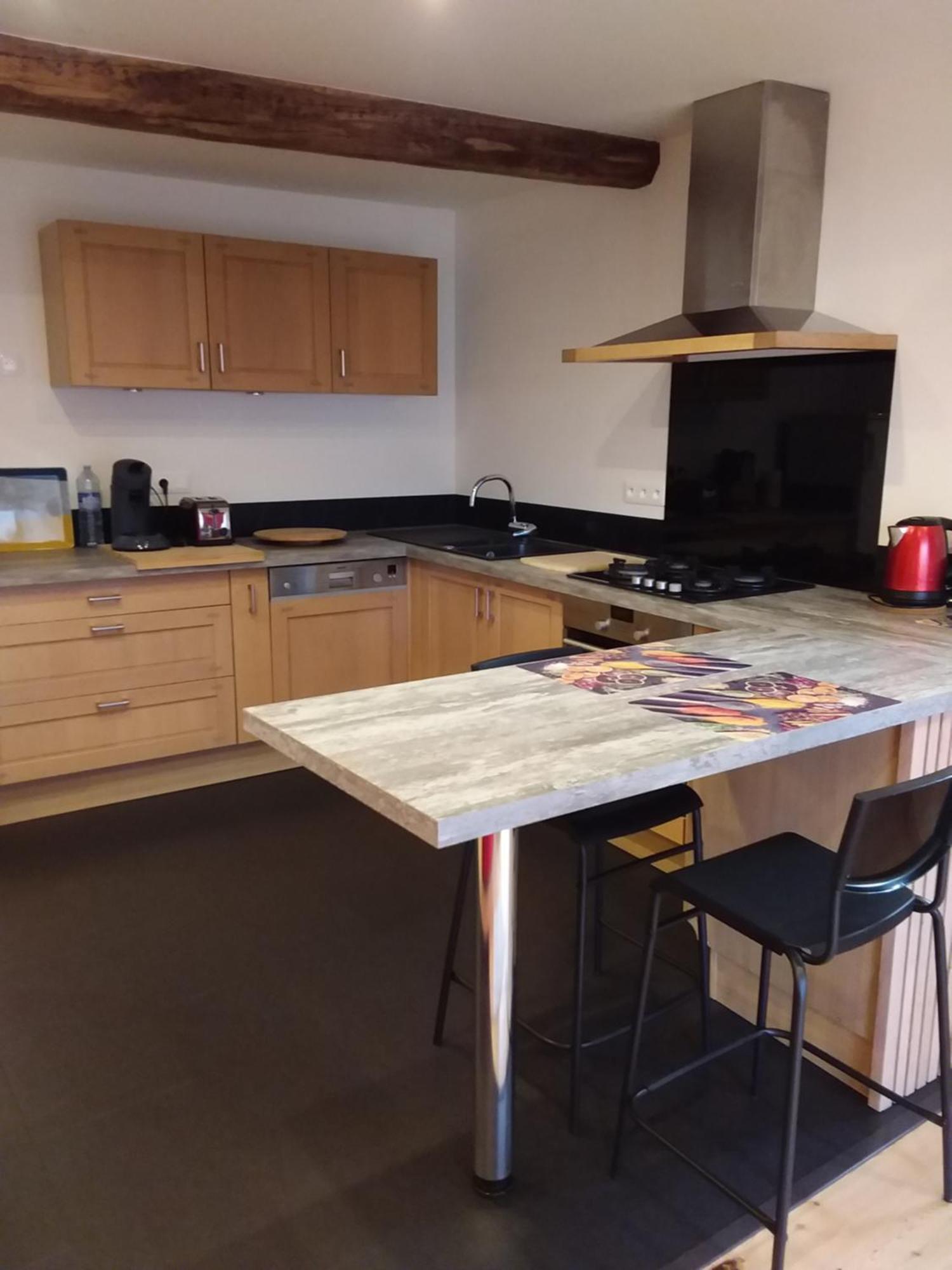 Appartement Dans Maison De Village Crots المظهر الخارجي الصورة