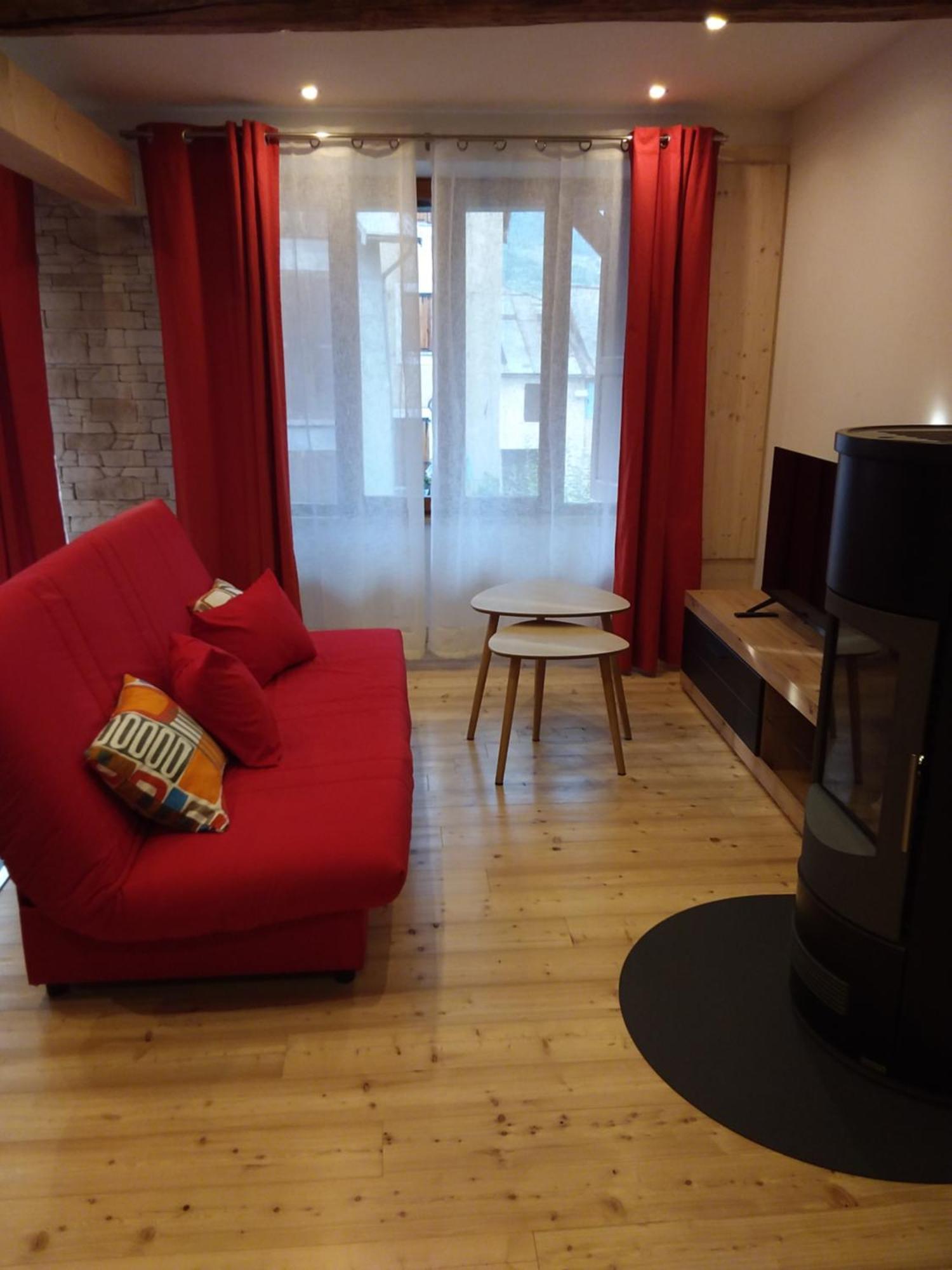 Appartement Dans Maison De Village Crots المظهر الخارجي الصورة